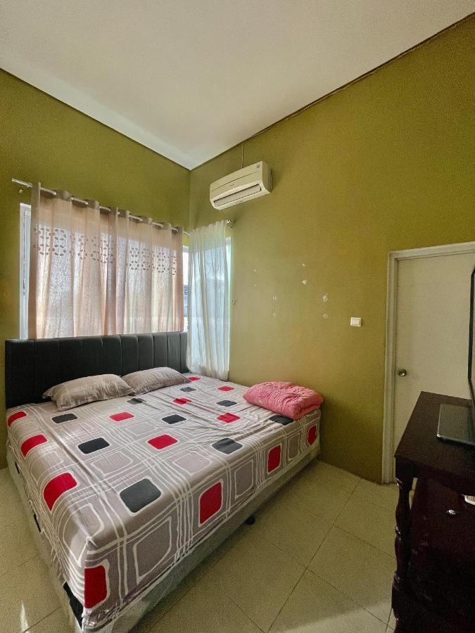 Gerbera 4Br Villa Springhill Garden Malang Dış mekan fotoğraf